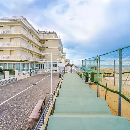 President's Hotel 3*